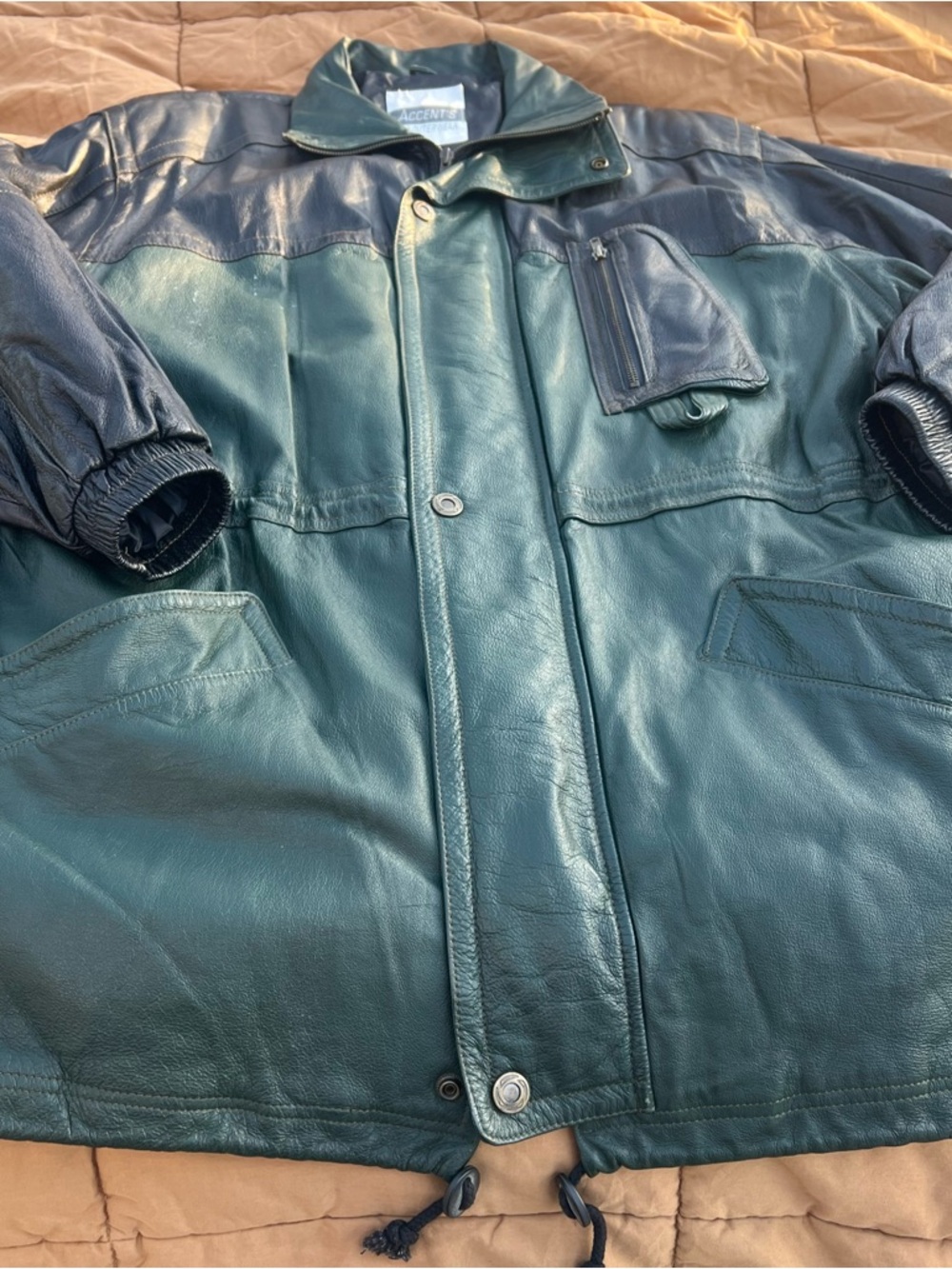 Vintage Leather Green/Black Colorblock 90’s Heavy Winter Coat Size XL